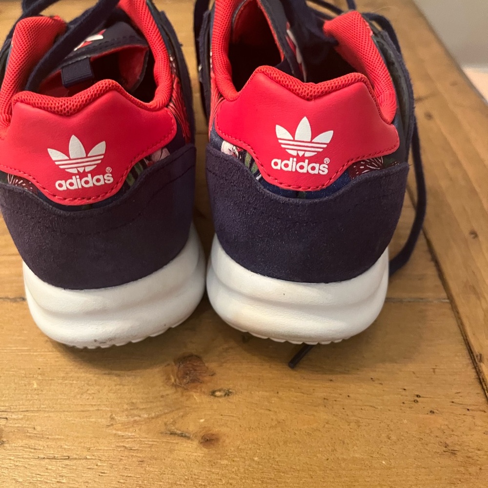 Rita Ora Adidas ZX 500 2.0 Women’s  Floral Navy Red Sneakers size 9 - Picture 2 of 7
